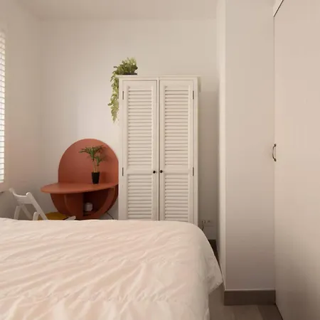 Holiday Home In Ostend Near Beach Promenade *