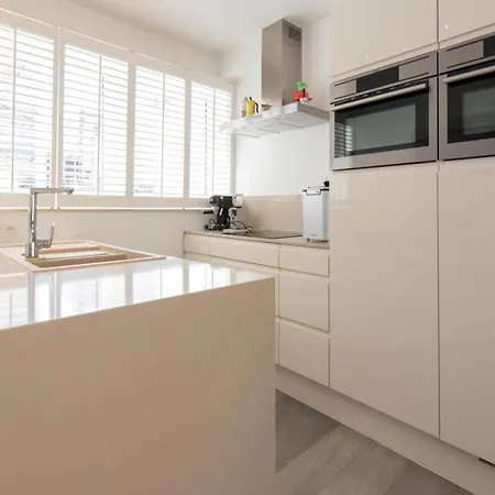 Nyaraló Holiday Home In Ostend Near Beach Promenade Ostende