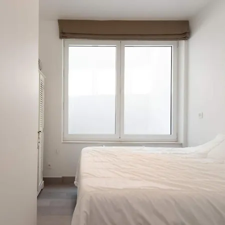 בית נופש Holiday Home In Ostend Near Beach Promenade אוסטנדה