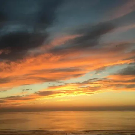 Holiday Home In Ostend Near Beach Promenade Ostende