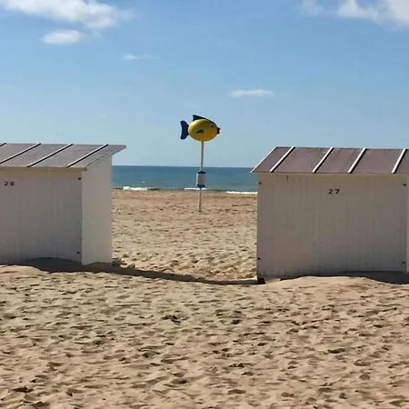 Nyaraló Holiday Home In Ostend Near Beach Promenade Ostende